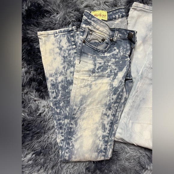 Machine Jeans - Picture 2 of 3